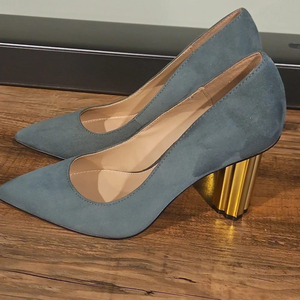 NEW! KATY PERRY Delilah Green & Gold High Heel Pointed Toe Pump 6.